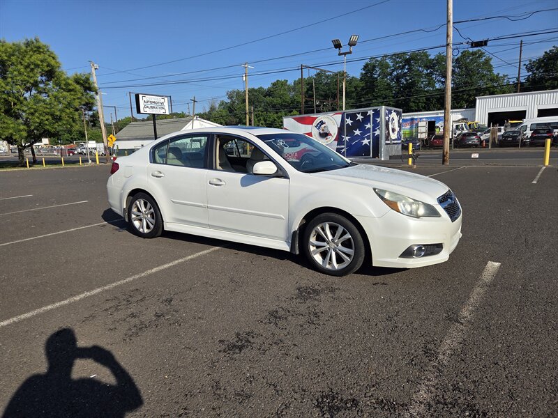2013 Subaru Legacy 2.5i Limited  