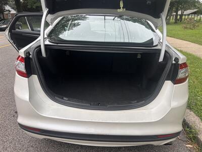 2013 Ford Fusion SE   - Photo 12 - Philadelphia, PA 19111