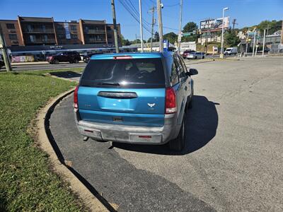 2005 Saturn Vue Red Line   - Photo 5 - Philadelphia, PA 19111