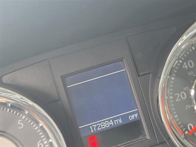2011 Chrysler Town and Country Touring   - Photo 14 - Philadelphia, PA 19111
