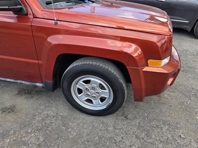 2010 Jeep Patriot Sport X   - Photo 7 - Philadelphia, PA 19111
