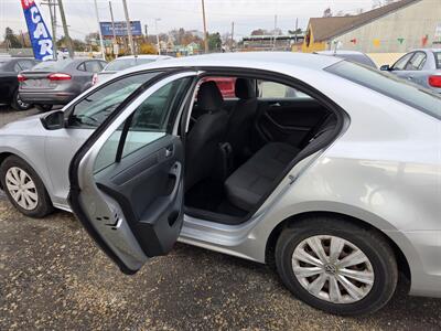 2014 Volkswagen Jetta S   - Photo 12 - Philadelphia, PA 19111