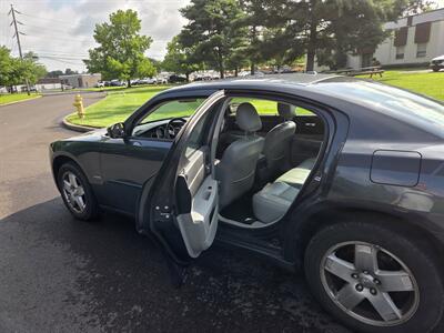 2007 Dodge Charger RT   - Photo 8 - Philadelphia, PA 19111