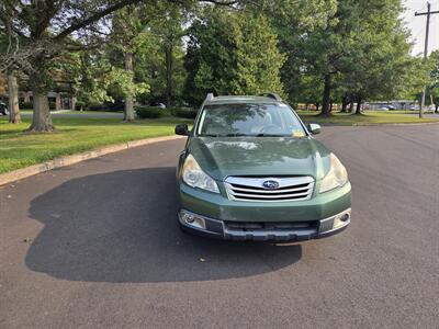 2012 Subaru Outback 2.5i Premium   - Photo 2 - Philadelphia, PA 19111