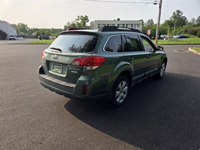 2012 Subaru Outback 2.5i Premium   - Photo 4 - Philadelphia, PA 19111