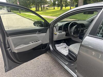 2018 Hyundai ELANTRA SEL   - Photo 9 - Philadelphia, PA 19111