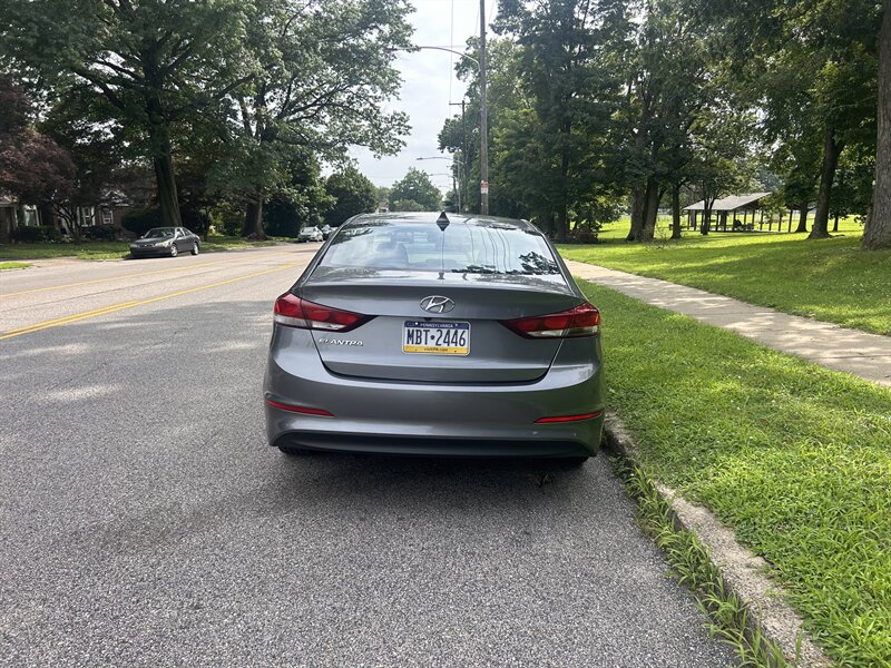 2018 Hyundai Elantra SEL Value Edition Limited photo 4