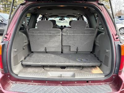 2004 GMC Envoy XL SLE   - Photo 16 - Philadelphia, PA 19111
