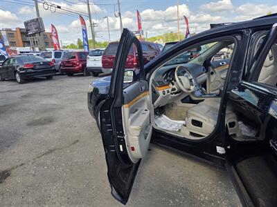 2011 Lincoln MKT EcoBoost   - Photo 9 - Philadelphia, PA 19111