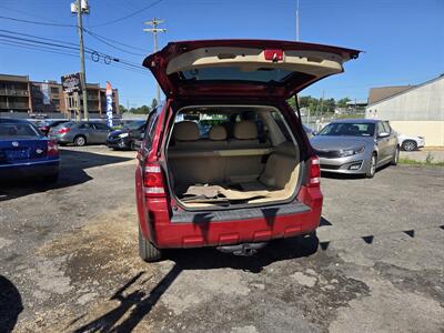 2011 Ford Escape Limited   - Photo 12 - Philadelphia, PA 19111
