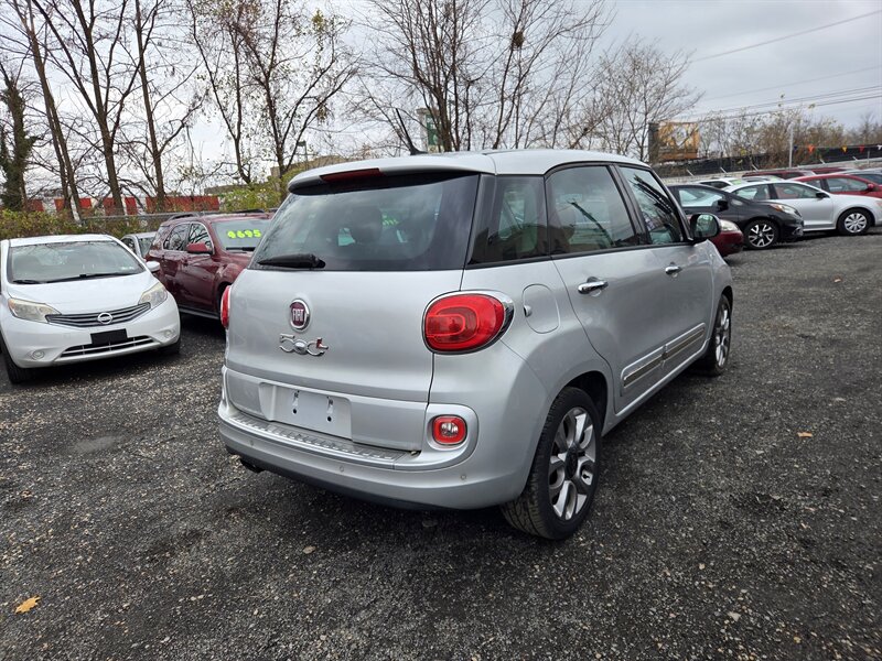 2014 Fiat 500L Lounge photo 4