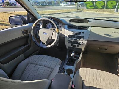 2010 Ford Focus SE   - Photo 13 - Philadelphia, PA 19111