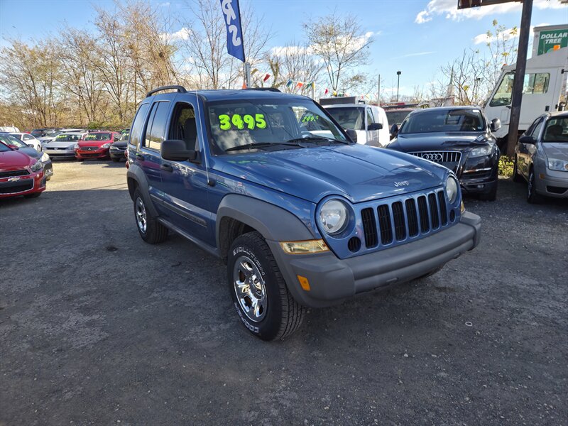 2005 Jeep Liberty Sport  