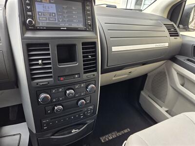 2008 Dodge Grand Caravan SXT   - Photo 9 - Philadelphia, PA 19111
