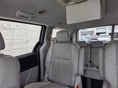 2008 Dodge Grand Caravan SXT   - Photo 8 - Philadelphia, PA 19111