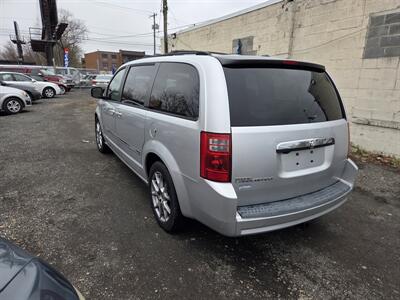2008 Dodge Grand Caravan SXT   - Photo 6 - Philadelphia, PA 19111