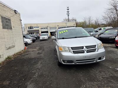 2008 Dodge Grand Caravan SXT   - Photo 2 - Philadelphia, PA 19111