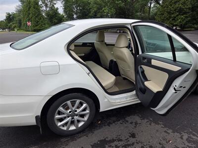 2011 Volkswagen Jetta SE PZEV   - Photo 11 - Philadelphia, PA 19111