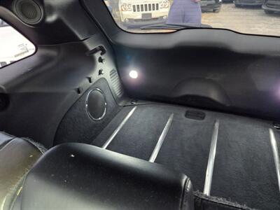 2015 Jeep Grand Cherokee Overland   - Photo 11 - Philadelphia, PA 19111