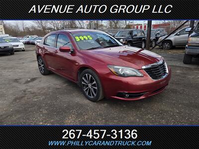 2013 Chrysler 200 Touring   - Photo 1 - Philadelphia, PA 19111
