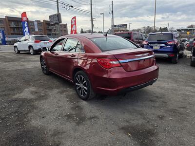 2013 Chrysler 200 Touring   - Photo 4 - Philadelphia, PA 19111