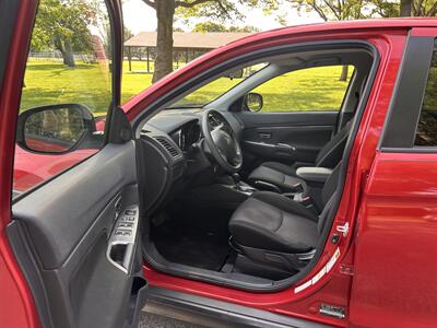 2018 Mitsubishi Outlander Sport ES   - Photo 9 - Philadelphia, PA 19111