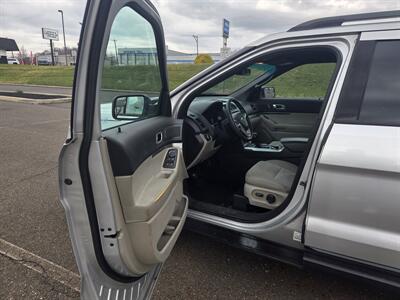 2015 Ford Explorer   - Photo 13 - Philadelphia, PA 19111