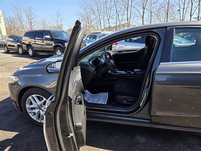 2015 Ford Fusion SE   - Photo 13 - Philadelphia, PA 19111