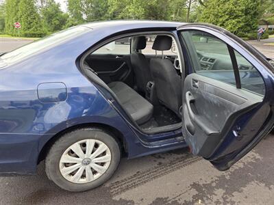 2014 Volkswagen Jetta S   - Photo 9 - Philadelphia, PA 19111