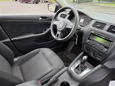 2014 Volkswagen Jetta S   - Photo 10 - Philadelphia, PA 19111