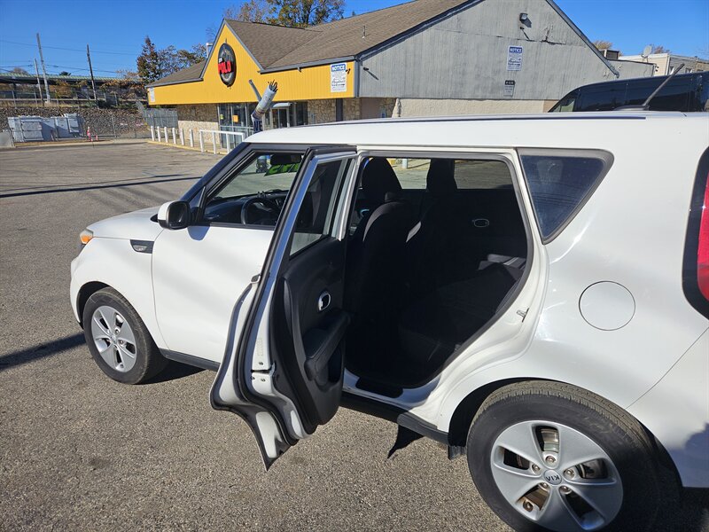 2014 Kia Soul Base photo 8