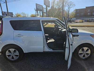 2014 Kia Soul   - Photo 9 - Philadelphia, PA 19111