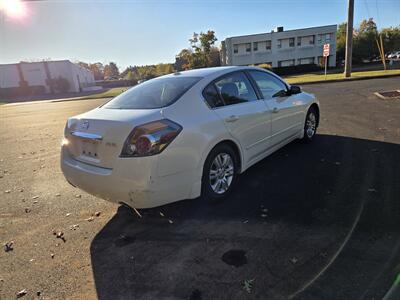 2010 Nissan Altima 2.5  SL - Photo 5 - Philadelphia, PA 19111