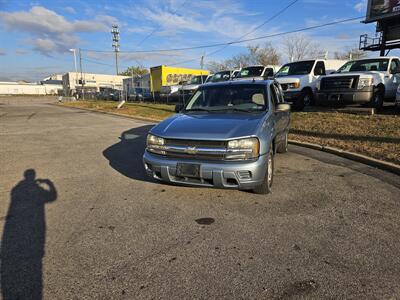 2006 Chevrolet Trailblazer LT   - Photo 2 - Philadelphia, PA 19111