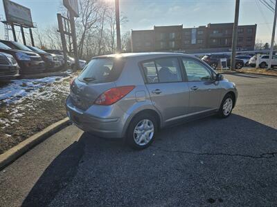 2010 Nissan Versa 1.8 SL   - Photo 4 - Philadelphia, PA 19111