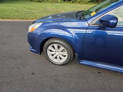 2010 Subaru Legacy 2.5i Premium   - Photo 8 - Philadelphia, PA 19111