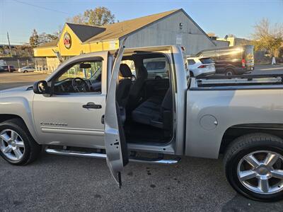 2009 Chevrolet Silverado 1500 LT   - Photo 12 - Philadelphia, PA 19111