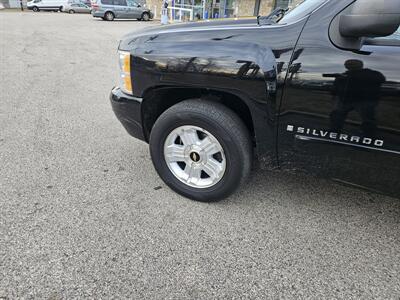 2008 Chevrolet Silverado 1500 LT1   - Photo 8 - Philadelphia, PA 19111