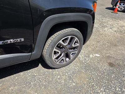 2015 Jeep Renegade Latitude   - Photo 11 - Philadelphia, PA 19111