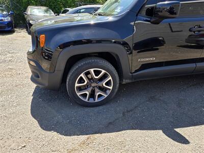 2015 Jeep Renegade Latitude   - Photo 12 - Philadelphia, PA 19111