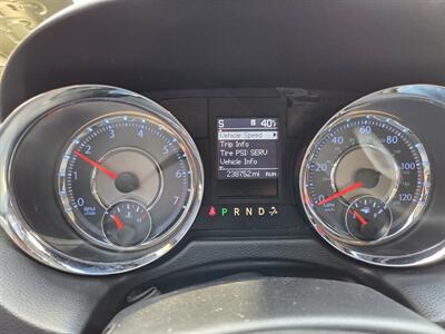 2013 Chrysler Town & Country Touring-L   - Photo 10 - Philadelphia, PA 19111