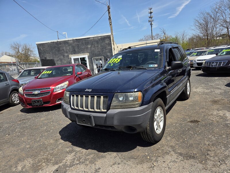2004 Jeep Grand Cherokee Laredo  