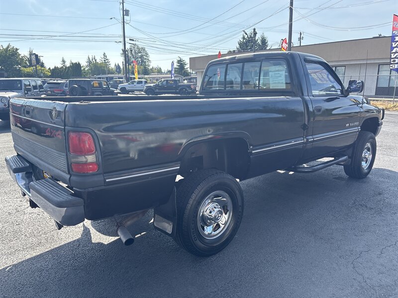 1995 Dodge Ram photo 4