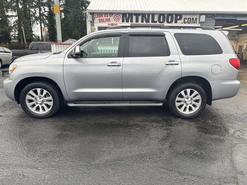 2010 Toyota Sequoia Limited's photo