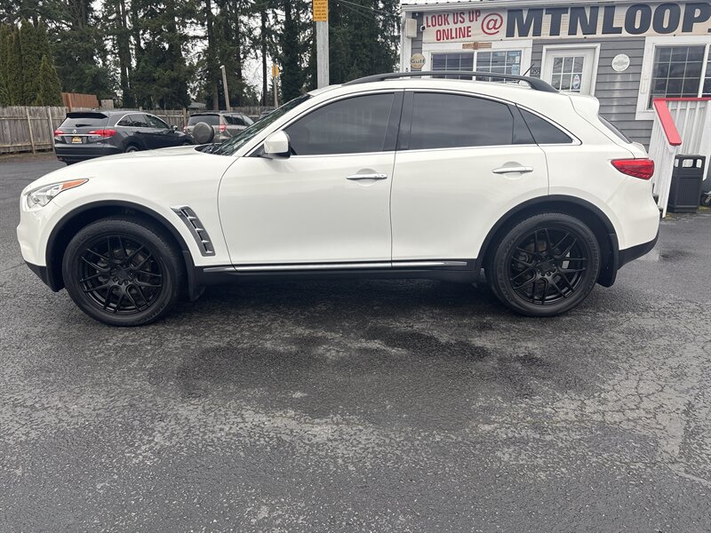2013 Moonlight White INFINITI FX37 Limited for Sale in Marysville WA - Arlingtom WA at Mountain Loop Cars Stock 11350 VIN JN8CS1MW8DM170685