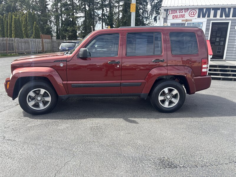 2008 Jeep Liberty Sport