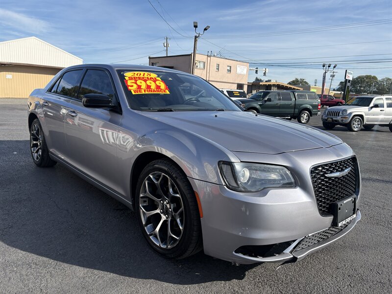 2018 Chrysler 300