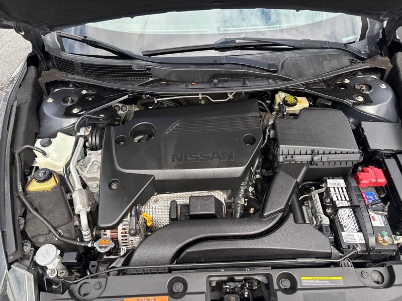 2017 Nissan Altima 2.5 photo 18