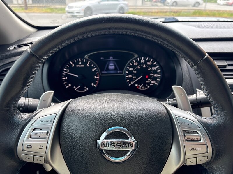 2017 Nissan Altima 2.5 photo 10