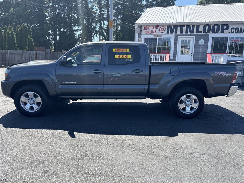 1995 Dodge Ram photo 19